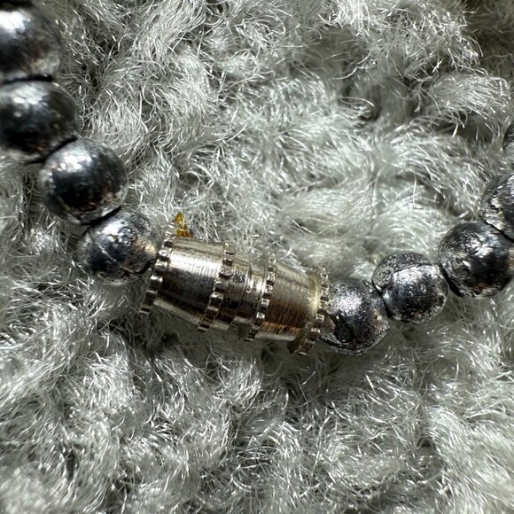 Handmade Beaded Shell Necklace Faux Bone Tooth Pendant & Barrel Clasp - Picture 5 of 16